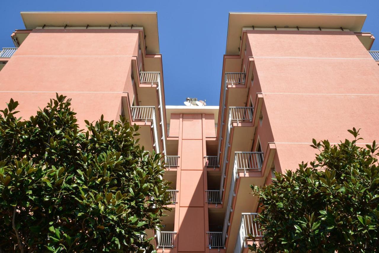 Aparthotel Laura Bordighera