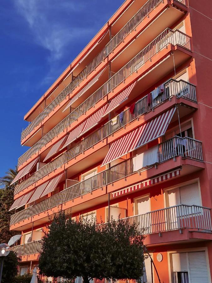 Aparthotel Laura