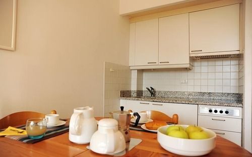 Aparthotel Laura 3*